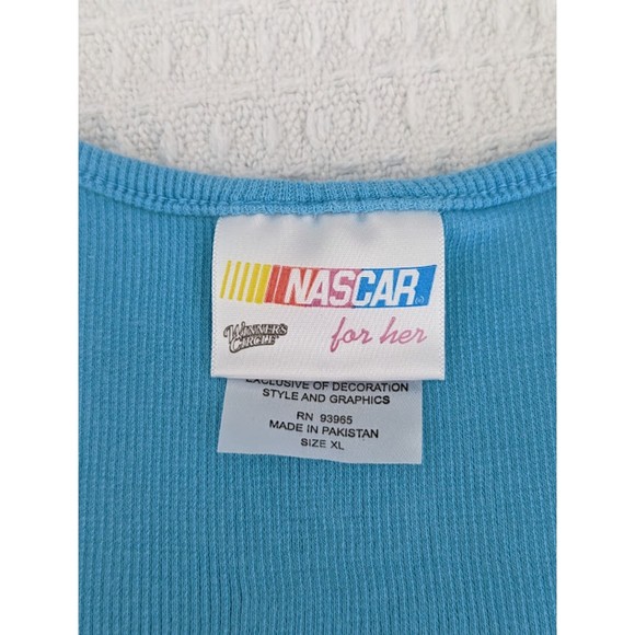 Nascar - Kyle Busch M&M TankTop - Picture 7 of 10